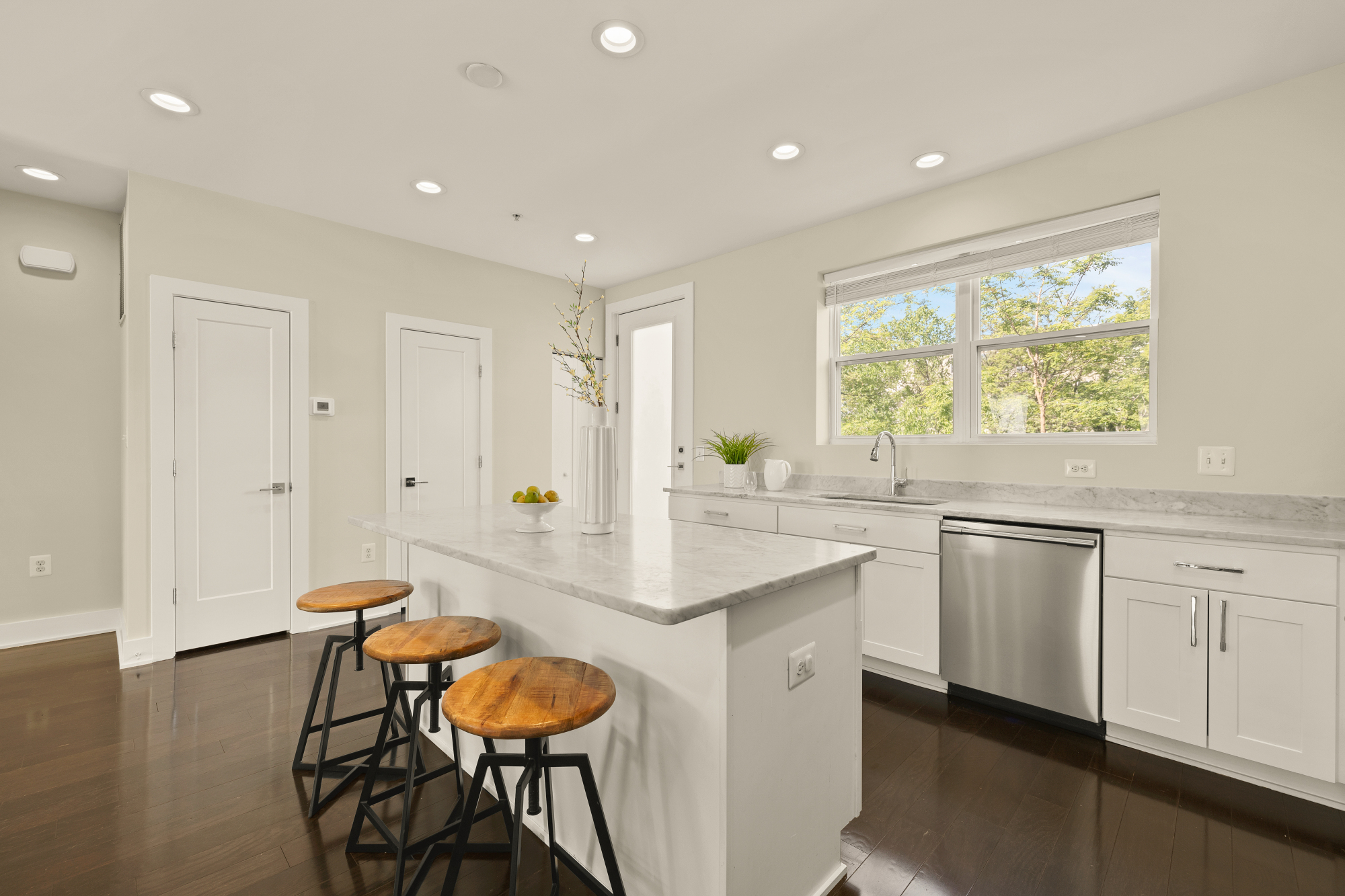 3310 9th Street NE_Kitchen